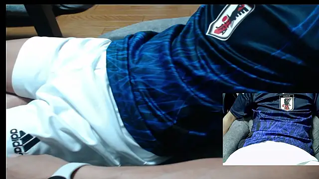 Snapshot of Yasu2000 chatting on July 14, 2026, 11:27 am Yasu2000 online show from July 14, 2026, 11:27 am