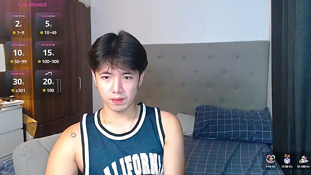 Addictiveboi online show from October 7, 2025, 3:36 am