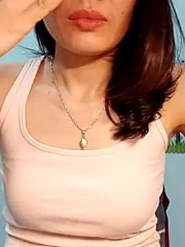 Hinna x online show from March 26, 2026, 2:55 pm