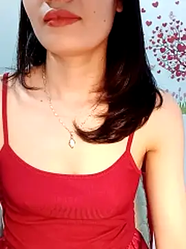 Snapshot of Hinna_x chatting on May 9, 2026, 2:28 am Hinna x online show from May 9, 2026, 2:28 am
