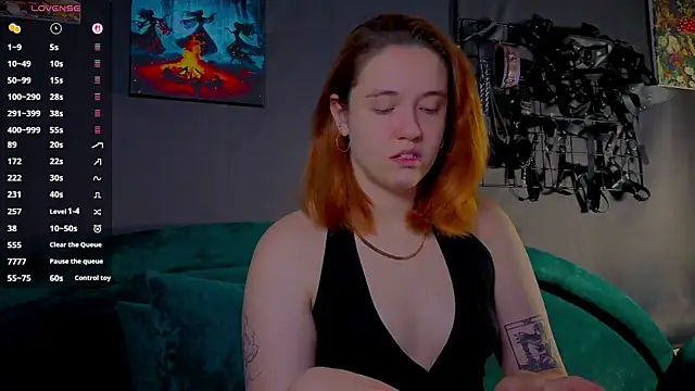 Snapshot of the_high_priestess chatting on June 1, 2026, 2:57 am the high priestess online show from June 1, 2026, 2:57 am