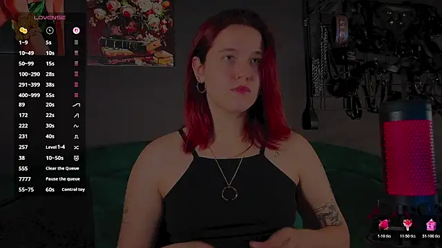 Snapshot of the_high_priestess chatting on June 16, 2026, 2:36 am the high priestess online show from June 16, 2026, 2:36 am