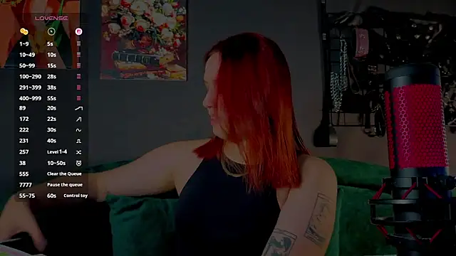 Snapshot of the_high_priestess chatting on June 22, 2026, 2:57 am the high priestess online show from June 22, 2026, 2:57 am