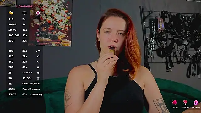 Snapshot of the_high_priestess chatting on July 18, 2026, 2:38 am the high priestess online show from July 18, 2026, 2:38 am
