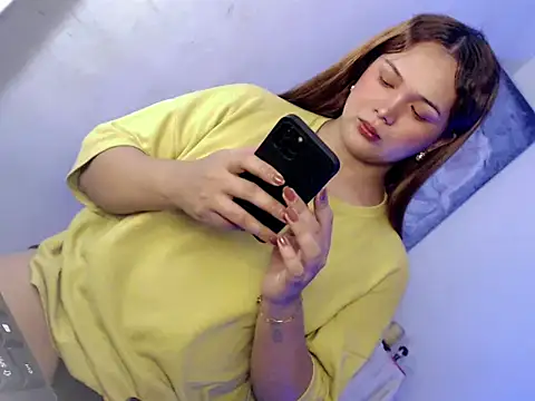 Sweet angelinax online show from March 4, 2026, 9:10 pm