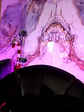 catalina santana20 online show from January 13, 2026, 8:25 pm