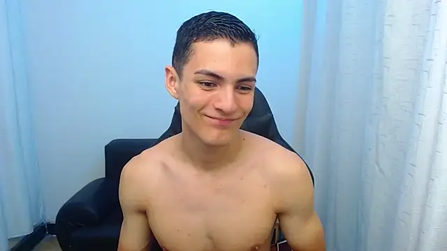 Matiius18 online show from March 24, 2026, 2:22 pm