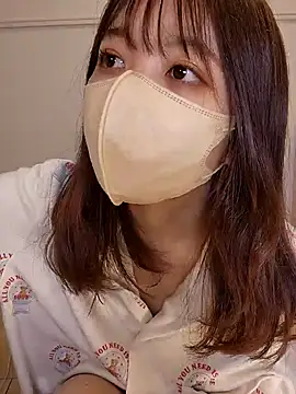 Sakura-japanese- online show from March 26, 2026, 12:28 am