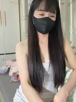 Dior baby online show from November 10, 2025, 1:48 am