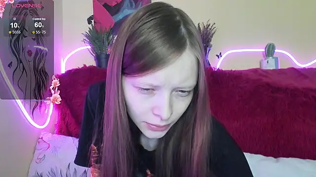 AliceHaris online show from December 5, 2025, 5:16 am