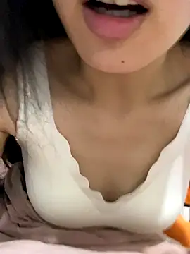 Snapshot of MengMeng0515 chatting on November 28, 2025, 12:52 pm MengMeng0515 online show from November 28, 2025, 12:52 pm