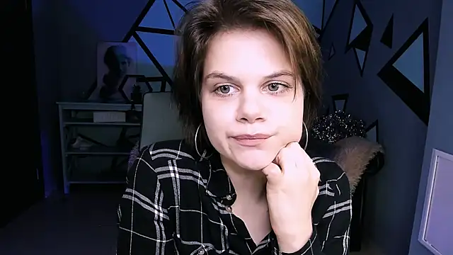 EllieMurler online show from January 8, 2026, 9:11 am