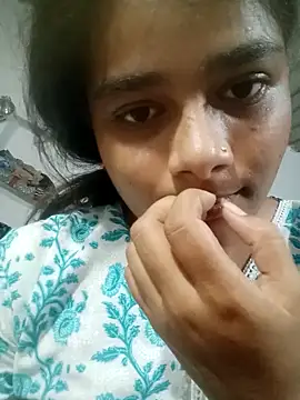 Hot siiii online show from September 24, 2025, 5:16 pm