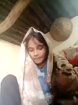 Hot siiii online show from November 11, 2025, 2:33 am