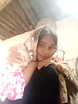 Hot siiii online show from November 12, 2025, 2:45 am