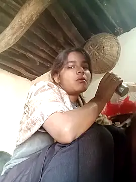 Hot siiii online show from November 13, 2025, 2:54 am