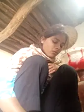 Hot siiii online show from November 24, 2025, 3:06 am