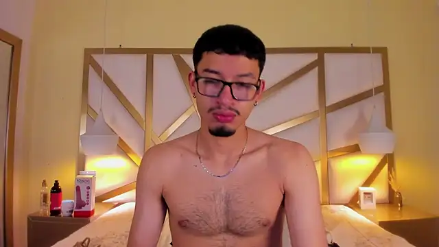 Jaxon Carter online show from April 19, 2026, 2:11 am