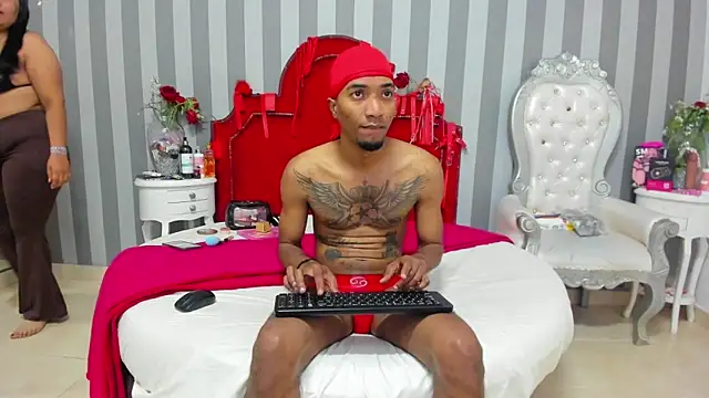 CaroyAndy online show from March 21, 2026, 12:32 pm