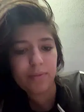 Bella  Lane online show from November 9, 2025, 6:28 pm