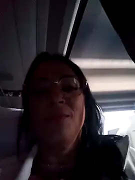 jadecristina online show from April 10, 2026, 2:11 pm