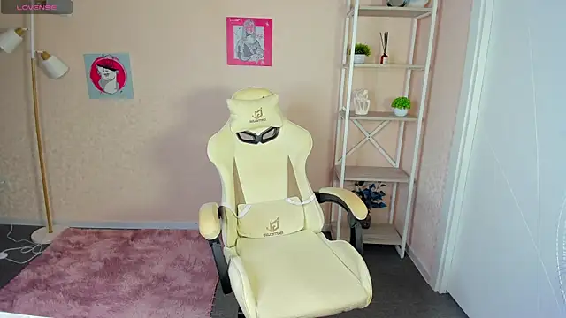 Snapshot of R0cket_bunny chatting on September 26, 2025, 12:03 am R0cket bunny online show from September 26, 2025, 12:03 am