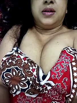 sweet jenni online show from April 7, 2026, 4:46 am