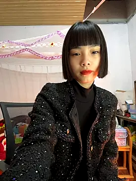 andymi1 online show from November 25, 2025, 2:55 am