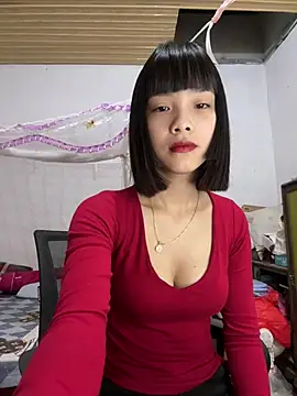 Snapshot of andymi1 chatting on June 10, 2026, 2:23 am andymi1 online show from June 10, 2026, 2:23 am