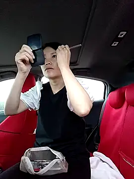 Haili-1 online show from October 12, 2025, 11:04 pm