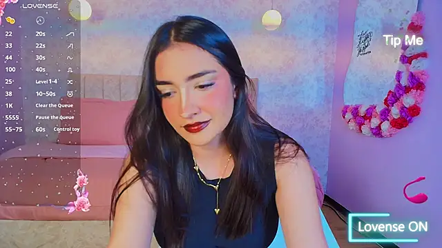 sweet artemiis online show from December 2, 2025, 9:21 pm