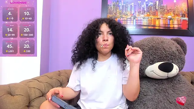 angelita martins online show from December 17, 2025, 8:26 pm