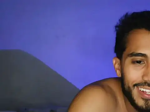 TU-MORENOO online show from December 5, 2025, 6:11 am