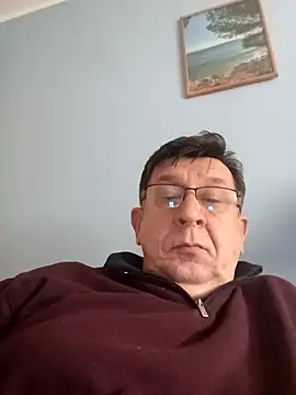 Snapshot of Marco44hpx chatting on November 15, 2025, 11:40 am Marco44hpx online show from November 15, 2025, 11:40 am