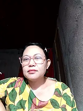 Everleigh mom online show from January 11, 2026, 11:48 am