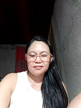 Everleigh mom online show from January 17, 2026, 7:50 pm