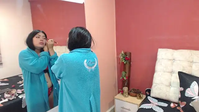 KateWelsin online show from October 24, 2025, 4:03 pm