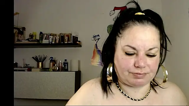 andreea2011 online show from February 28, 2026, 8:04 am