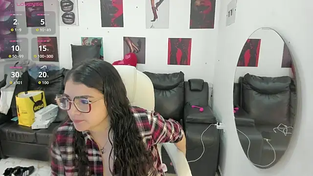 iam sammy 01 online show from December 3, 2025, 12:14 pm