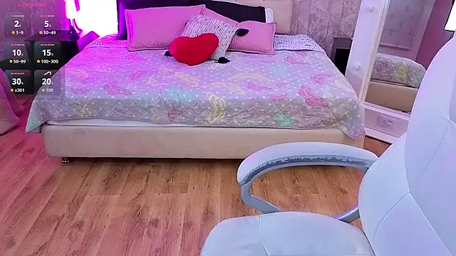 iam sammy 01 online show from April 19, 2026, 12:04 pm