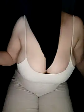 Snapshot of Lamia_Queen_ chatting on February 11, 2026, 9:53 pm Lamia Queen online show from February 11, 2026, 9:53 pm