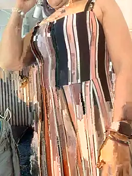 kataleya 29 online show from October 8, 2025, 8:06 pm