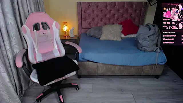 kataleya 29 online show from November 25, 2025, 8:47 am