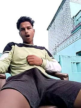 Snapshot of Asish_007 chatting on September 18, 2025, 12:01 am Asish 007 online show from September 18, 2025, 12:01 am