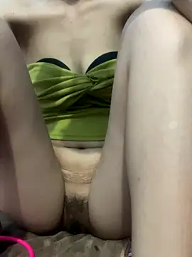 Snapshot of Daisy281 chatting on September 14, 2025, 9:58 pm Daisy281 online show from September 14, 2025, 9:58 pm