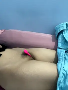 Snapshot of Daisy281 chatting on October 24, 2025, 7:10 pm Daisy281 online show from October 24, 2025, 7:10 pm