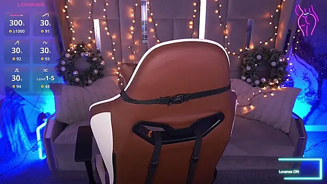 EliseVelour online show from January 9, 2026, 1:58 pm