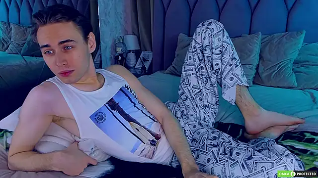 WilliamDyson online show from October 15, 2025, 3:17 am