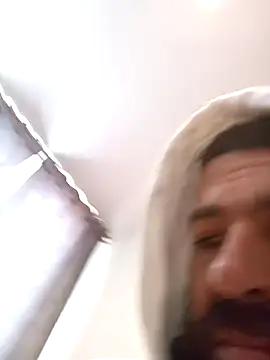 Fernandar2025 online show from December 14, 2025, 3:28 pm