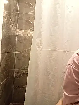 Fernandar2025 online show from January 11, 2026, 8:03 pm